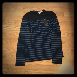 Levi’s Medium-Top Long Sleeve Black Blue Timeless